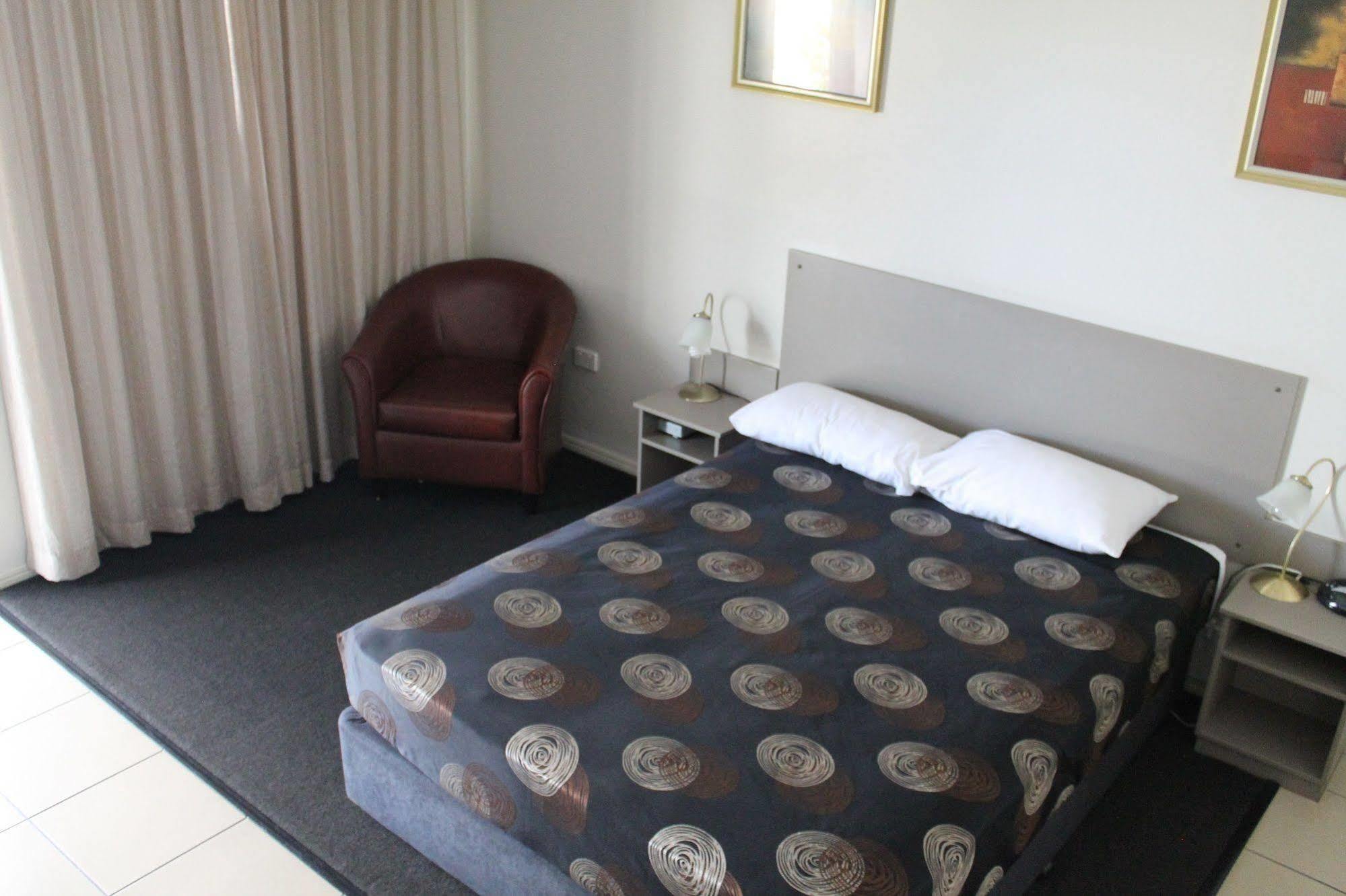 Blackwater Motor Inn Ngoại thất bức ảnh